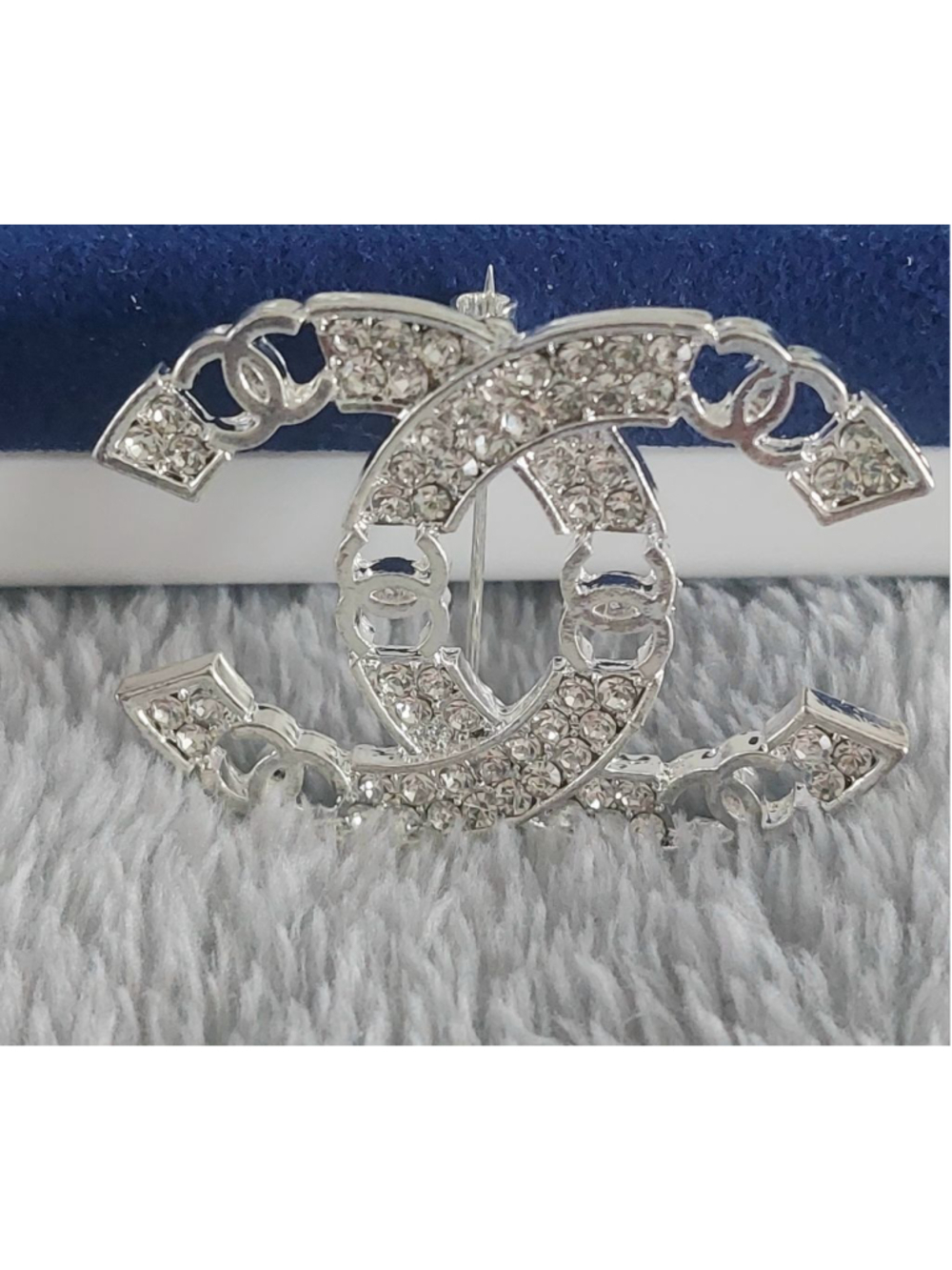 Double Rhinestone Brooch. 2.5 inches